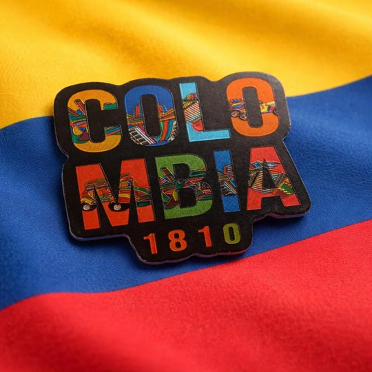 Colombia Reflective Magnet – Shiny Adhesive Fridge Magnet with Colombian Flag