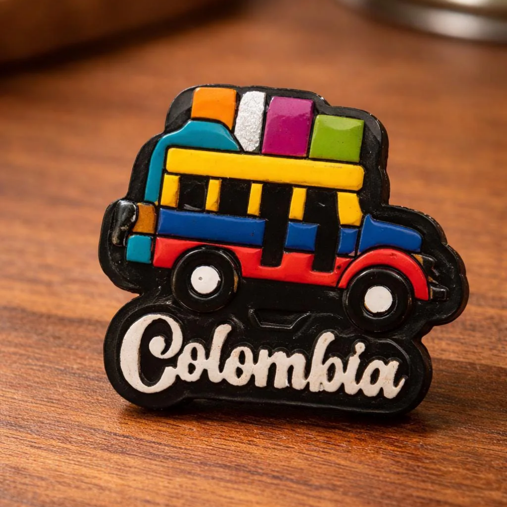 Handmade Colombian Fridge Magnet – Colorful Coffee Culture &amp; Mini Figures – Artisan Souvenir from Colombia