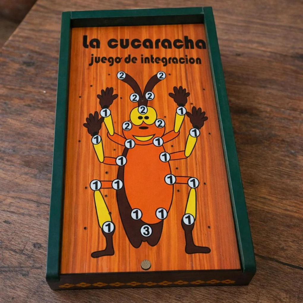 La Cucaracha Dice Game | Traditional Colombian Wooden Family Game (24cm)