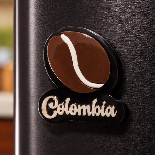 Handmade Colombian Fridge Magnet – Colorful Coffee Culture &amp; Mini Figures – Artisan Souvenir from Colombia