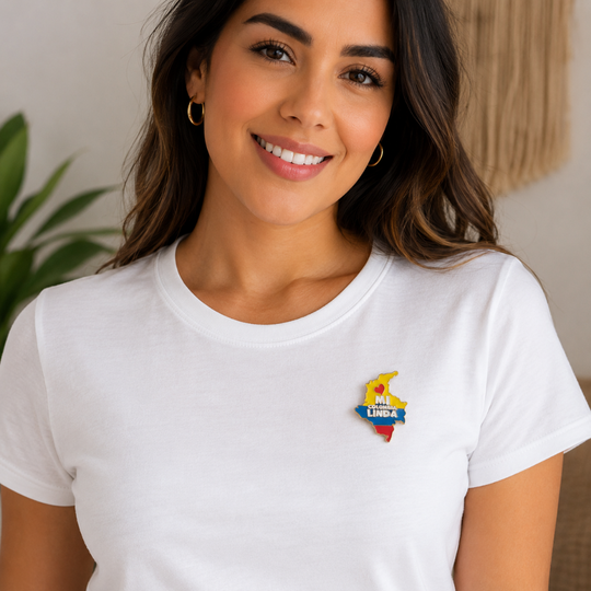 Colombia Enamel Pin | Mi Colombia Linda | Colombian Flag Souvenir | Lapel Pin Gift