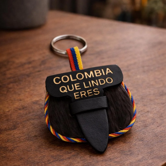 Handmade Leather Colombian Carriel Keychain – Mini Coin Purse, Colombia que Linda Eres