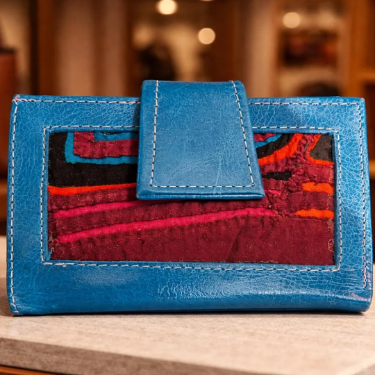 Handmade Leather Mola Wallet – Small Women’s Bifold with Guna Textile