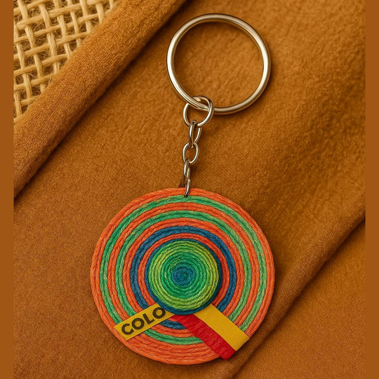 Handmade Sombrero Vueltiao Keychain – Colombian Pride Accessory
