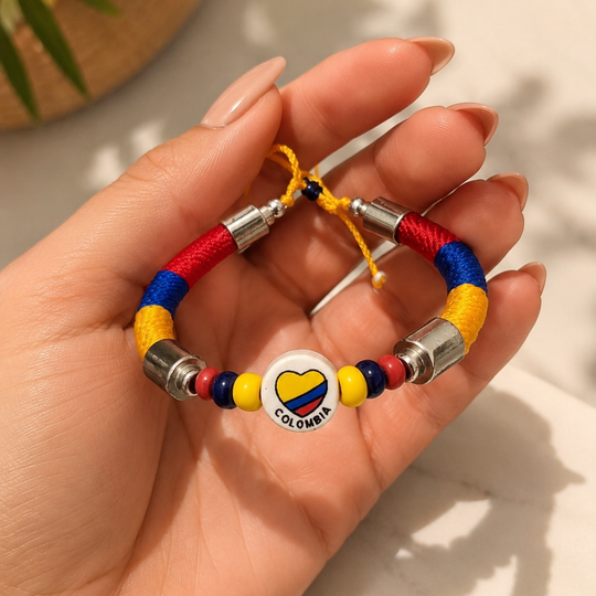 Handmade Colombian Heart Bracelet | Adjustable Colombia Flag Bracelet | Artisan Souvenir Gift