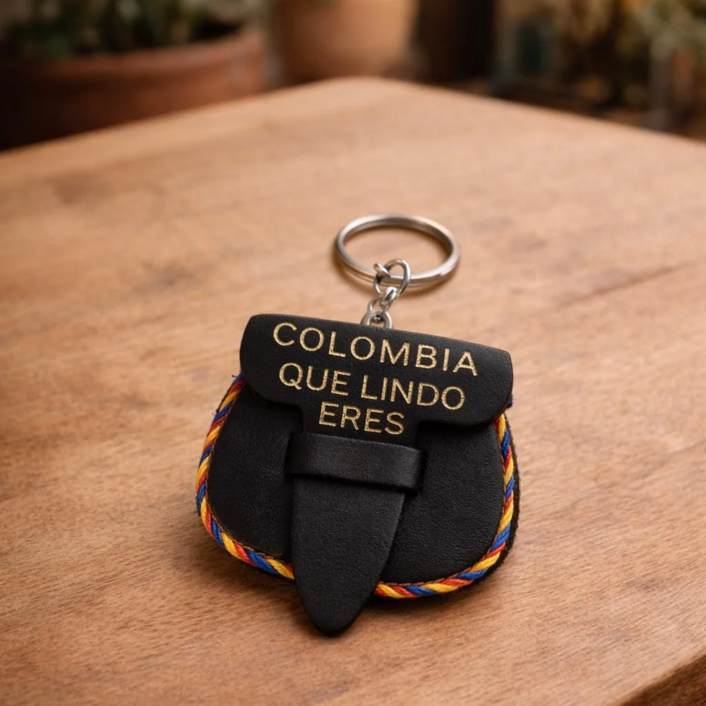 Handmade Leather Colombian Carriel Keychain – Mini Coin Purse, Colombia que Linda Eres
