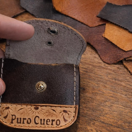 Handmade Colombian Leather Coin Pouch | Rustic Belt Wallet for Men