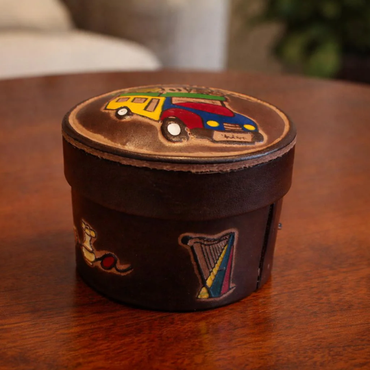 Set of 3 Handmade Shot Glasses with Leather Case and Lid – Colombian Design