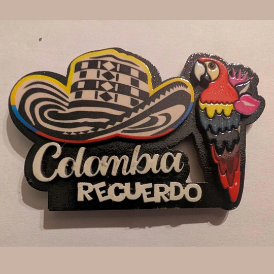 Colombia Souvenir Magnet – MDF Fridge Magnet with Sombrero Vueltiao and Colorful Parrot