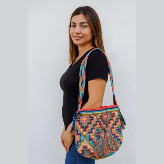 Wayuu Mochila Bag – Handmade Colombian Crossbody Purse