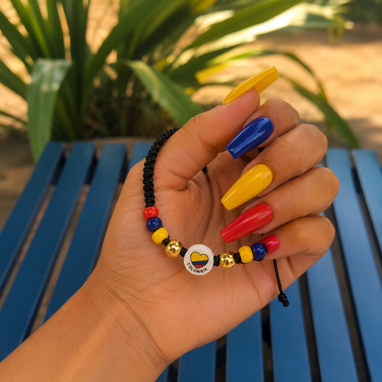 Handmade Colombian Charm Bracelet | Adjustable Friendship Bracelet | Colombia Symbol Collection