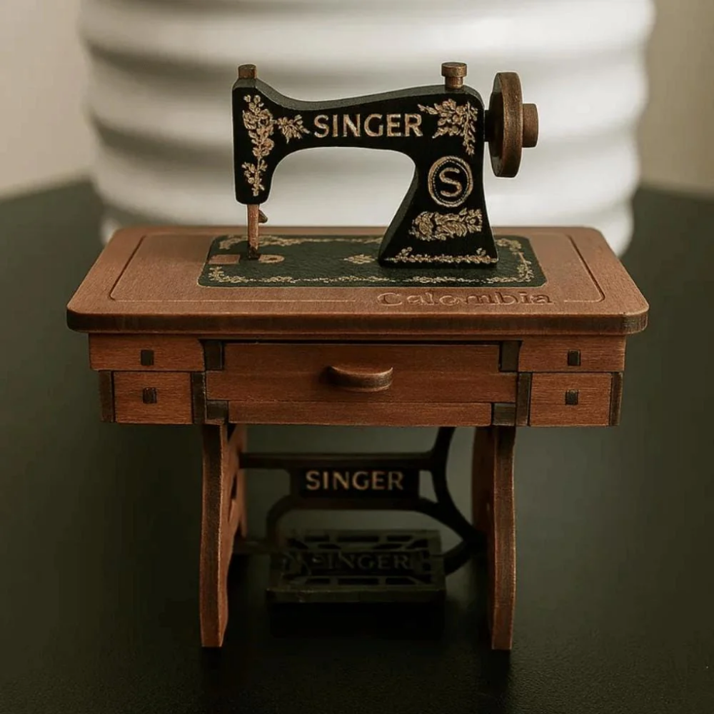 Mini Wooden Singer Sewing Machine – Handmade Vintage Decor – Artisan Colombian Collectible Gift