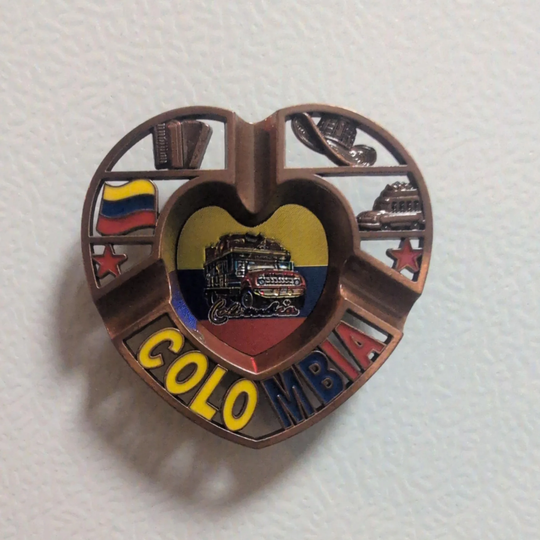 Handcrafted Colombian Heart Ashtray Magnet Metal Folk Decor with National Colors