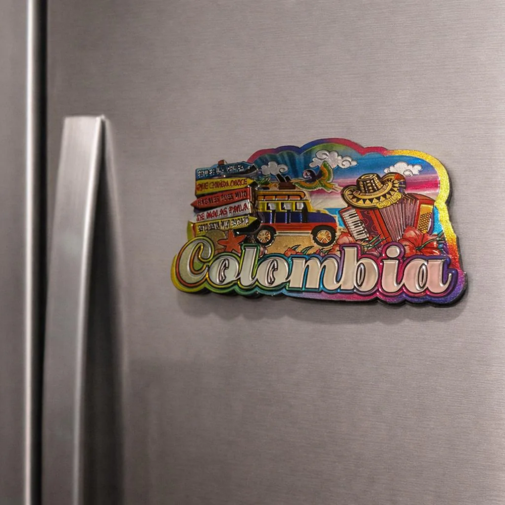 Colombia Holographic Magnet – MDF Fridge Magnet with Chiva, Sombrero Vueltiao & Funny Colombian Sayings