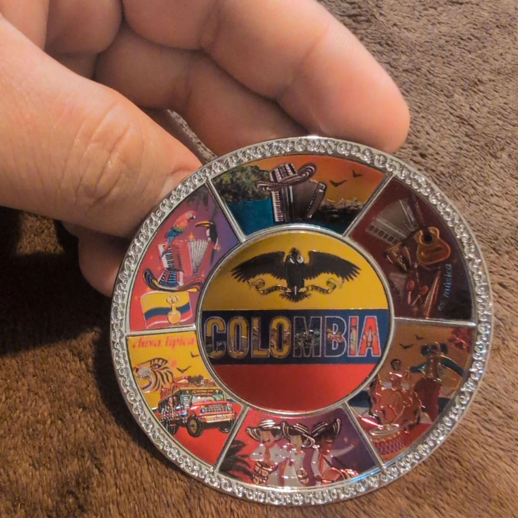 Handmade Colombian Porcelain Plate Magnet  | Colorful Cultural Fridge Decor