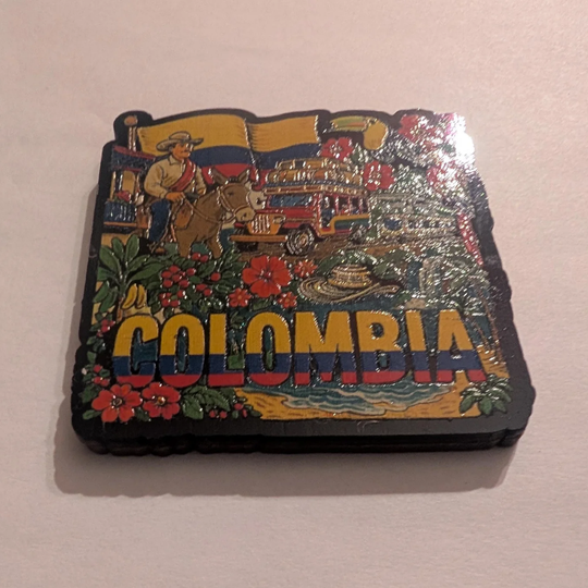 Colombia Souvenir Magnet – Colorful MDF Fridge Magnet with Chiva, Farmer &amp; Tropical Flowers