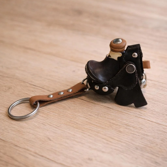 Handmade Equestrian Saddle Keychain – Horse Lover Gift, Rustic Leather-Inspired Charm, Customizable Accessory