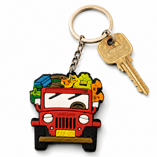 Colombian Rubber Keychain Set – Handmade-Style Souvenirs with Chiva, Jeep, Hat &amp; Parrot Designs