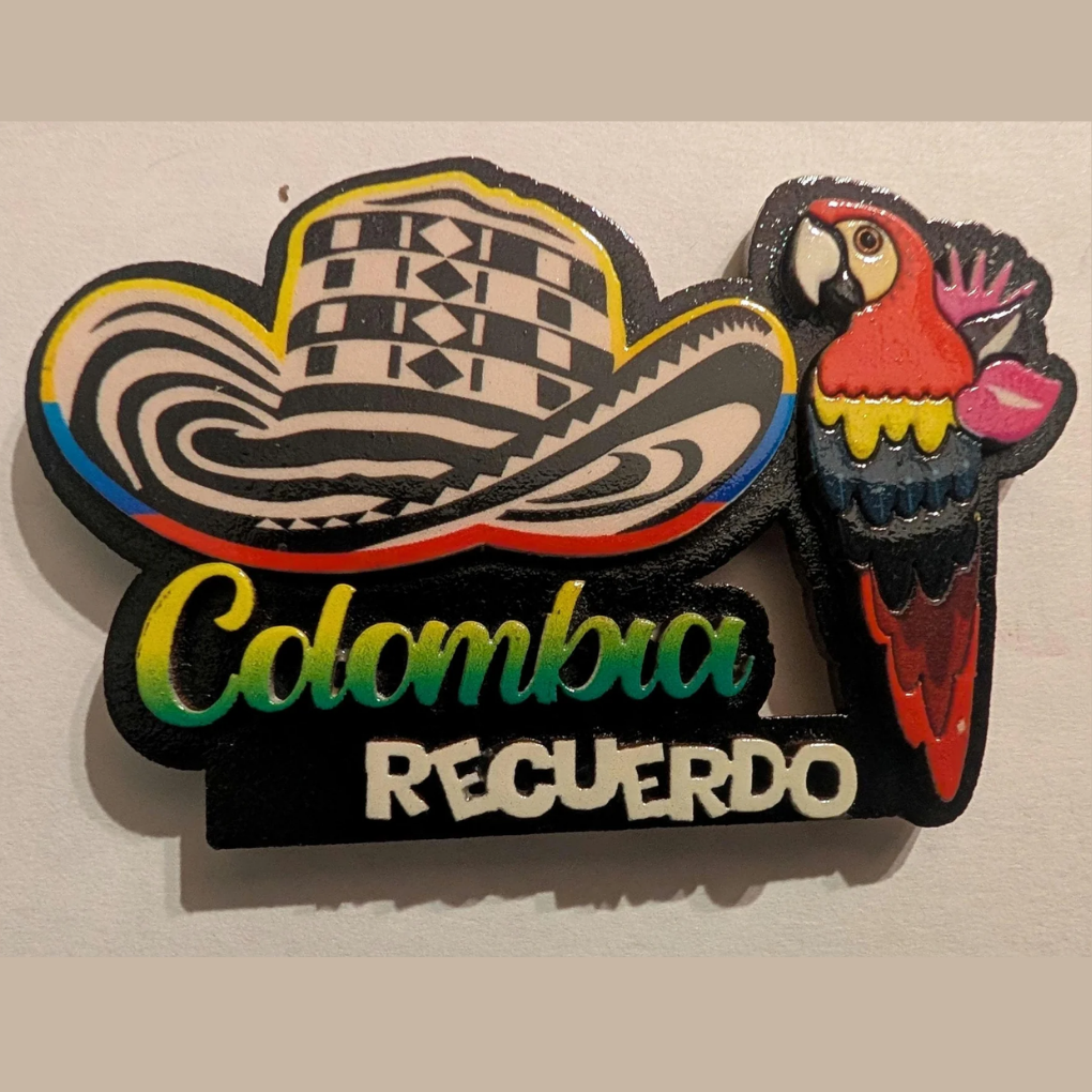 Colombia Souvenir Magnet – MDF Fridge Magnet with Sombrero Vueltiao and Colorful Parrot