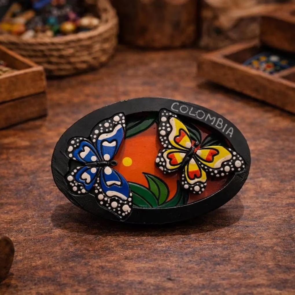 3D Colombian Refrigerator Magnet | Handmade Wood Fridge Decor Co024