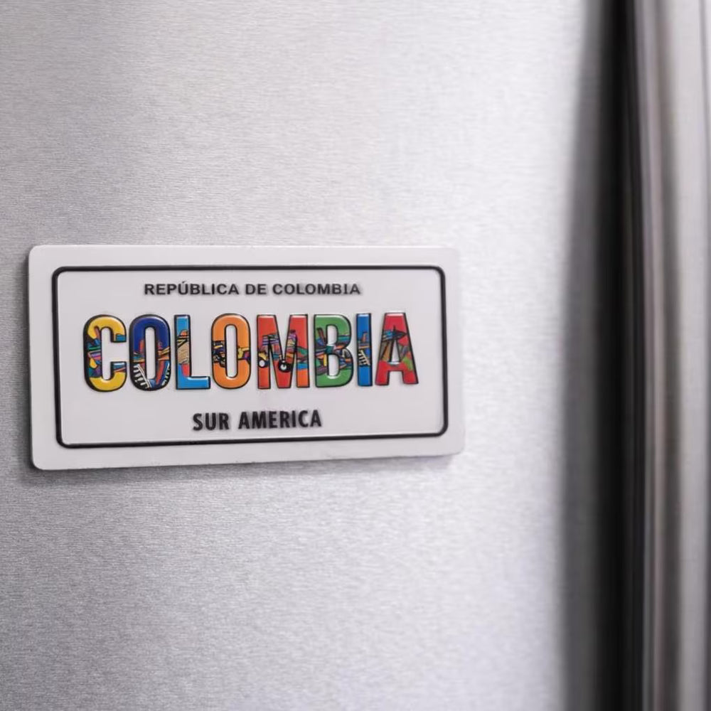 Mini Colombia License Plate Magnet 5×3 cm | República de Colombia Souvenir