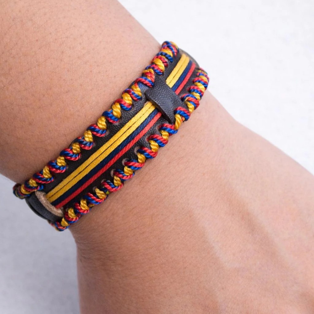 Handmade Colombian Leather Bracelet | Wide Braided Tricolor Artisan Wristband