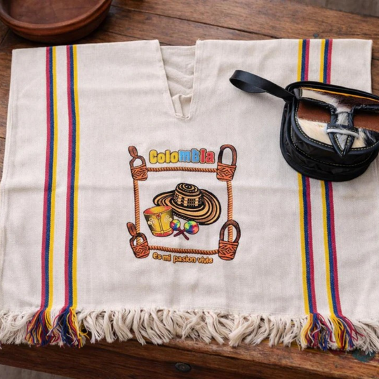 Colombian Kids Costume Outfit | Sombrero Vueltiao Hat Poncho Carriel Set | Hispanic Heritage Costume