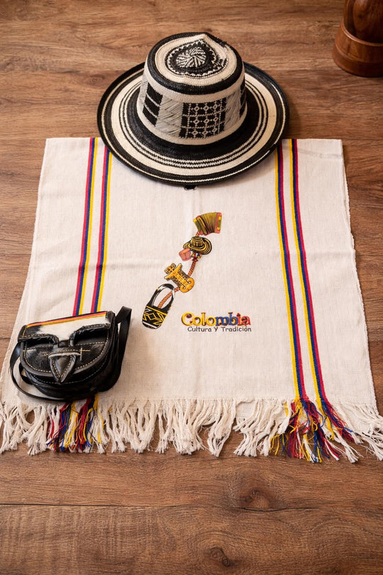 Colombian Kids Costume Outfit | Sombrero Vueltiao Hat Poncho Carriel Set | Hispanic Heritage Costume