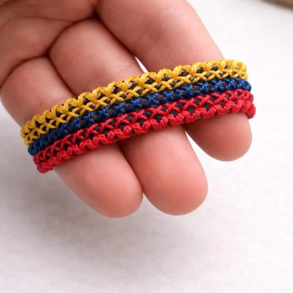 Handmade Colombian Leather Bracelet | Wide Braided Tricolor Artisan Wristband