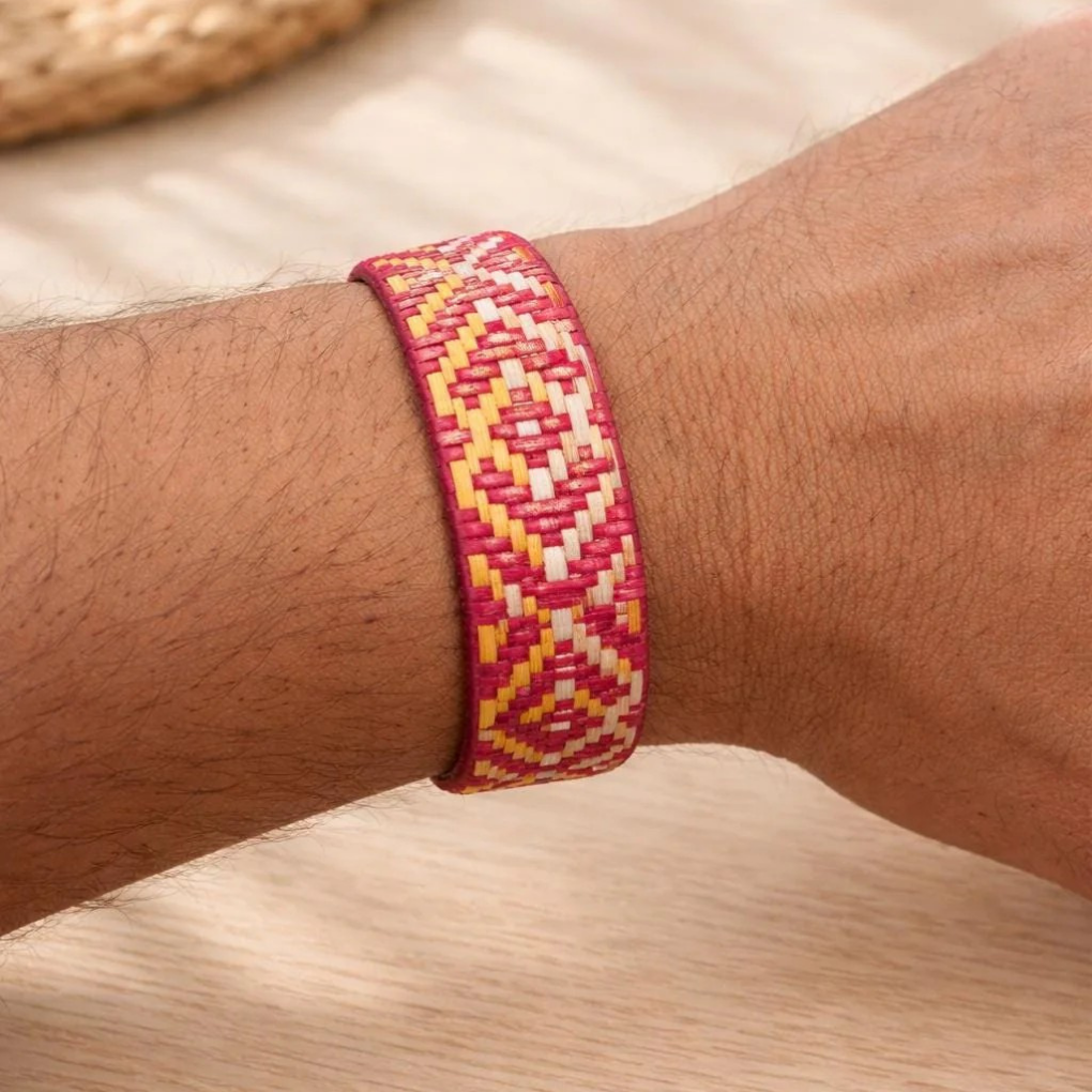 Handmade Colombian Caña Flecha Bracelet | Vueltiao Fiber Artisan Jewelry Gift