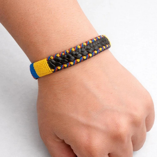 Handmade Colombian Leather Bracelet | Woven Tricolor Cord, Artisan Friendship Wristband