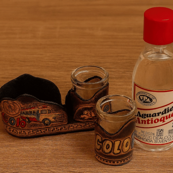 Colombian souvenir set for collectors and gifts