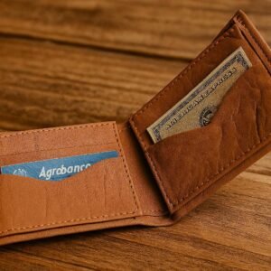 Colombian Leather Wallet for Men – Bifold Tula Style with Iconic Vueltiao Hat