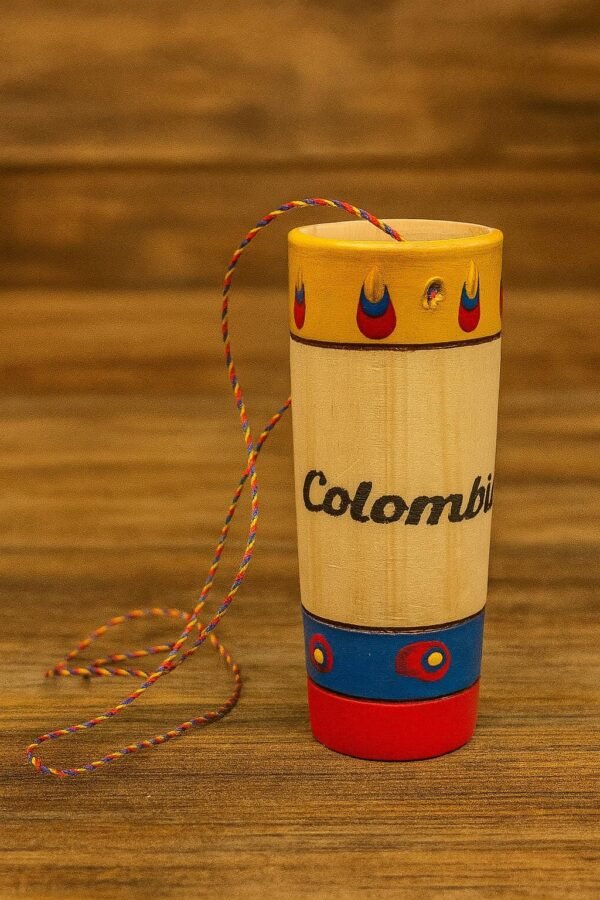 Hand-Painted Colombian Shot Cup – Tricolor Wooden Aguardiente Glass – Artisan Souvenir