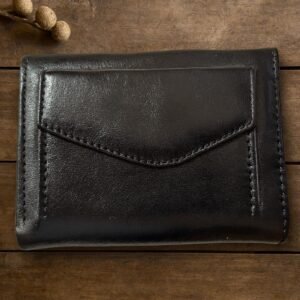 Handmade Leather Women’s Wallet – Snap Closure, Coin Pocket & Photo ID