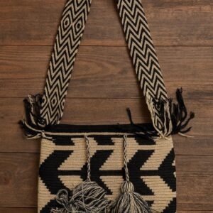 Wayuu Mochila Bag – Handmade Colombian Tribal Shoulder Purse – Colorful Boho Crossbody